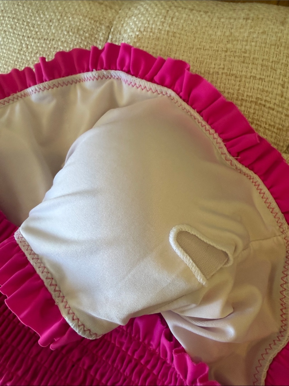 Smocked Selvedge Ruffle Bandeau Bikini Top - Hot Pink M Pads - Picture 5 of 5